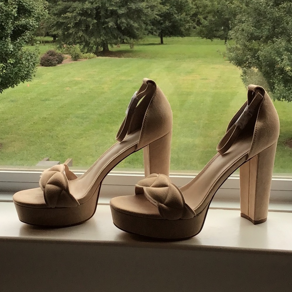 Platform heeled sandals - Picture 7 of 11